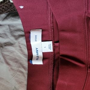 Old Navy Maroon Skinny Pants - Large